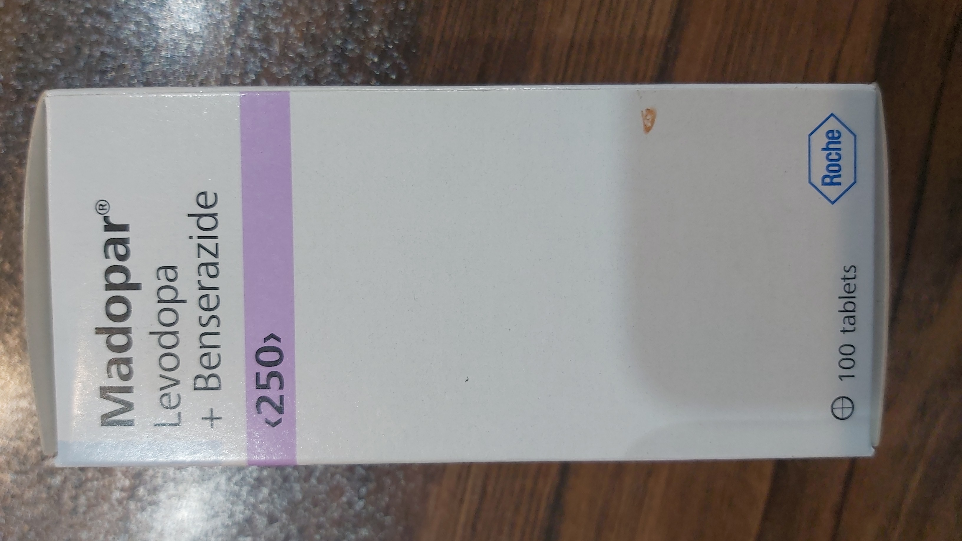 قرص مادوپار ۲۵۰ سوییسی ۱۰۰ عددی شرکت RoCHE